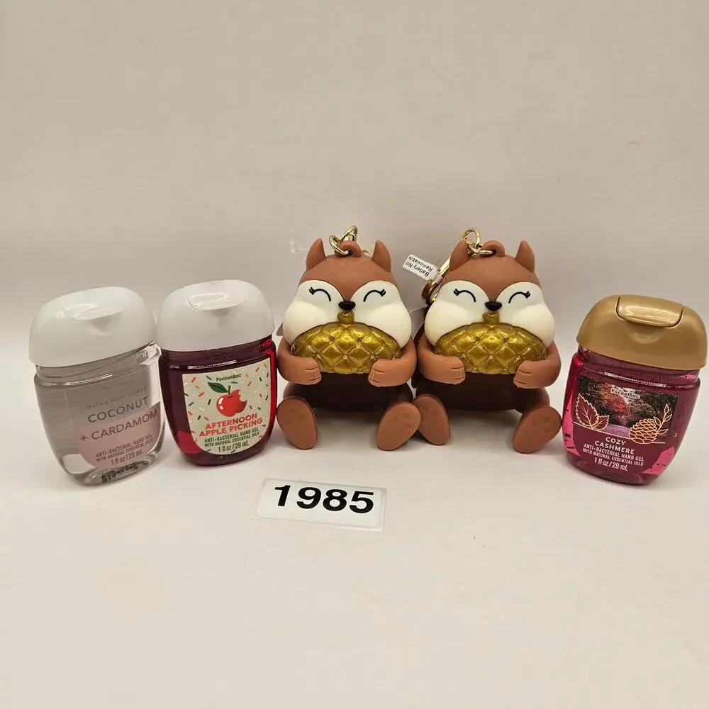 BODY & BODY WORKS SMILEY SQUIRREL POCKETBAC(2) + 3 GELS INCLUDED NEW
